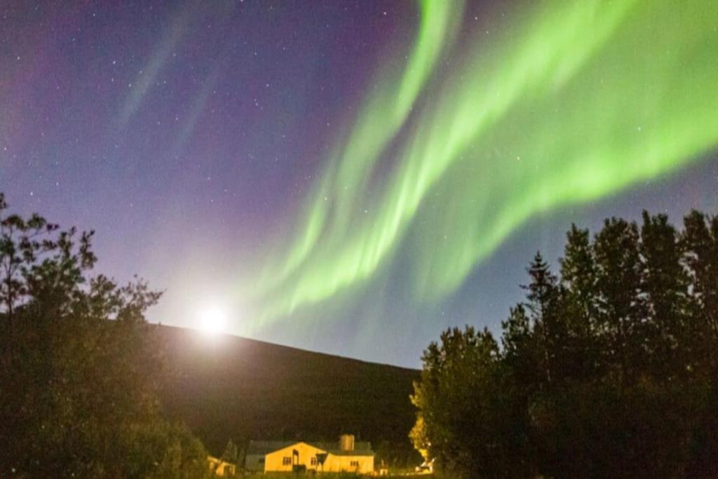 Þorsmoerk Farm 12 Min From Akureyri Apartamento Svalbarthseyri Exterior foto